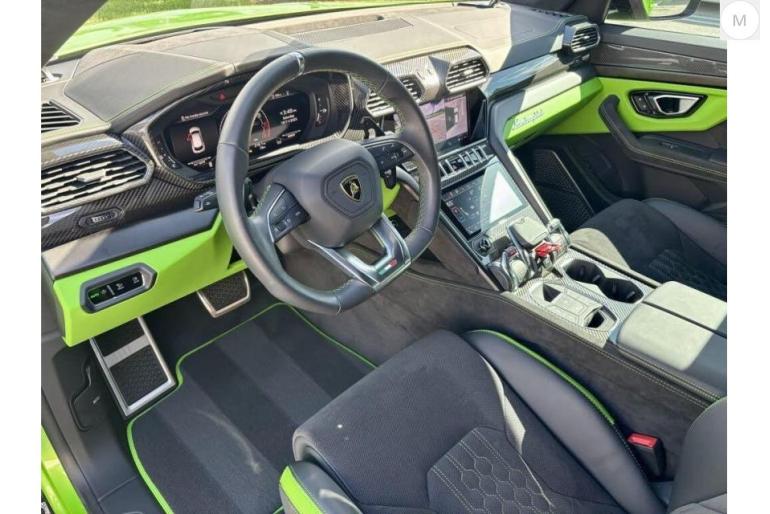 Slightly USED 2024 Lamborghini Urus S AWD Full options