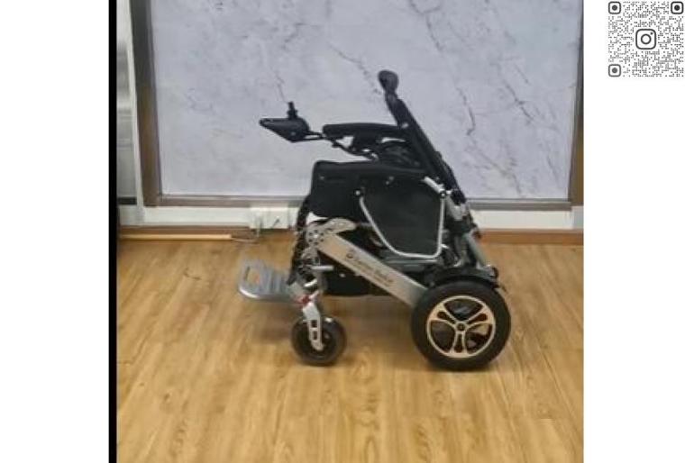 Ready to Ship 20Best quality adjustable lightweight electric wheelchairs